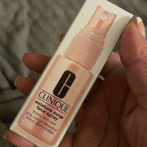 Clinique Moisture Surge Face Spray